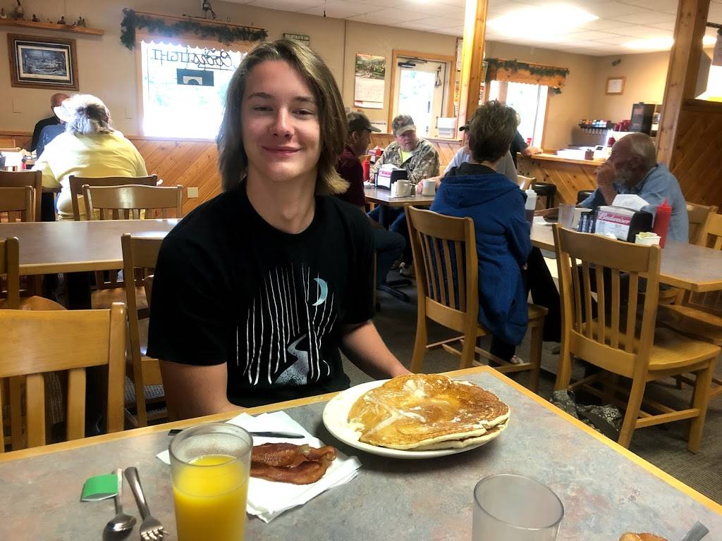 Diners Chicken Shack | restaurant | 40124 MN-6, Emily, MN 56447, USA | 2187633555 OR +1 218-763-3555