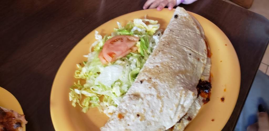 El Asadero | restaurant | 2328 W Lake St, Melrose Park, IL 60160, USA | 7083438082 OR +1 708-343-8082