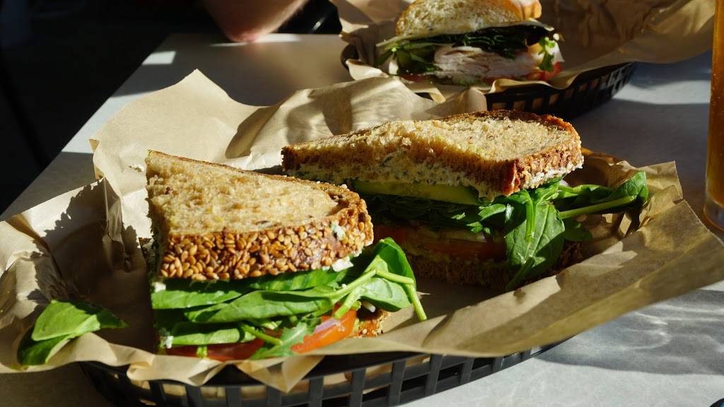 Wildwood Market and Eatery | restaurant | 9214 45th Ave SW, Seattle, WA 98136, USA | 2062571196 OR +1 206-257-1196