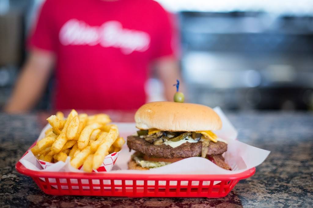 Olive Burger Richardson | restaurant | 451 W Arapaho Rd #100, Richardson, TX 75080, USA | 9722315842 OR +1 972-231-5842