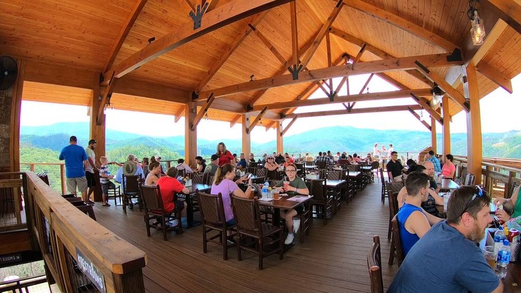 The Cliff Top Grill & Bar | restaurant | 576 Parkway, Gatlinburg, TN 37738, USA | 8653252400 OR +1 865-325-2400