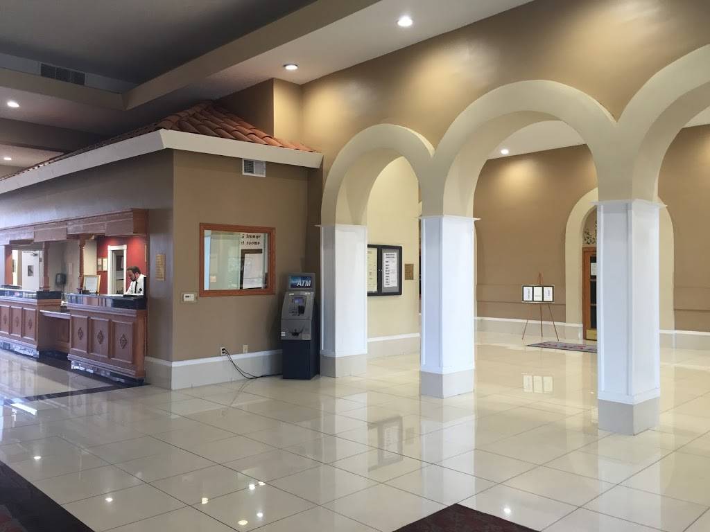 Subway | restaurant | 320 E Shaw Ave, Fresno, CA 93710, USA | 5592222505 OR +1 559-222-2505