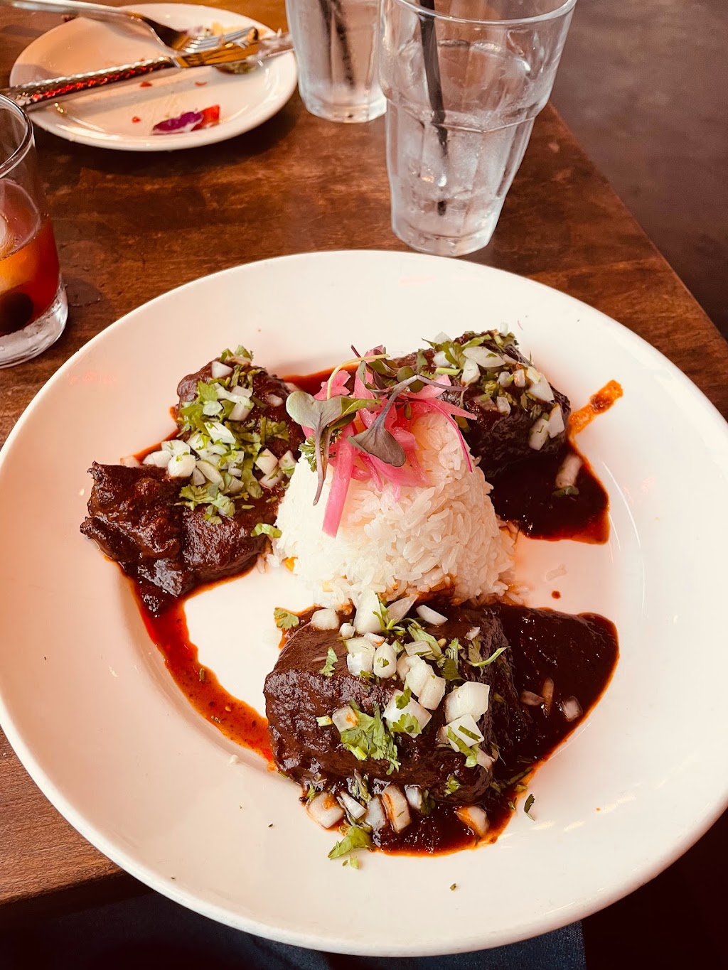 Sol Agave Santa Monica | restaurant | 1733 Ocean Ave, Santa Monica, CA 90401, USA | 4242388076 OR +1 424-238-8076