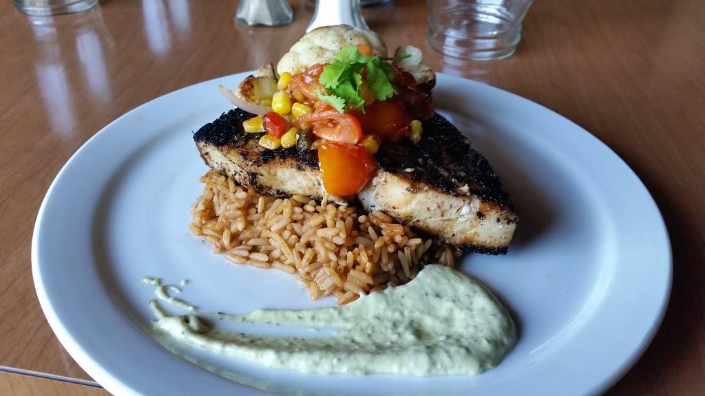 The Fireside Restaurant, LLC | restaurant | 7755 WI-42, Egg Harbor, WI 54209, USA | 9208684800 OR +1 920-868-4800