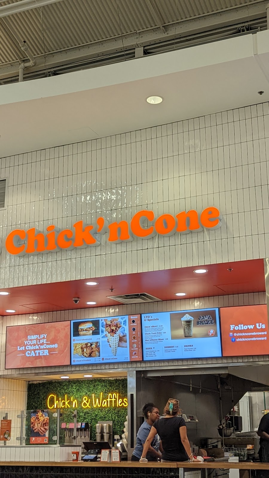 Chick’n Cone | restaurant | Sawgrass Mills Cir, Sunrise, FL 33323, USA | 9546418050 OR +1 954-641-8050