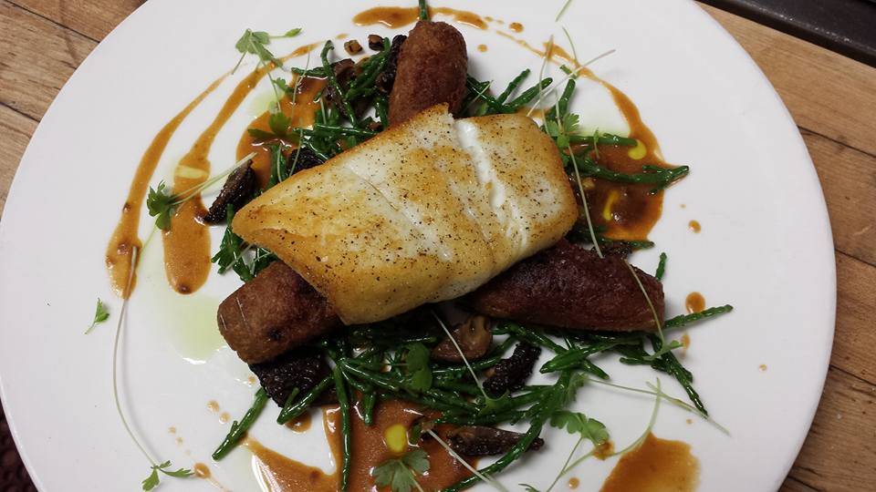 Jonathans Restaurant & J Bistro | restaurant | 120 Thomas St, Oakville, ON L6J 3A8, Canada | 9058424200 OR +1 905-842-4200