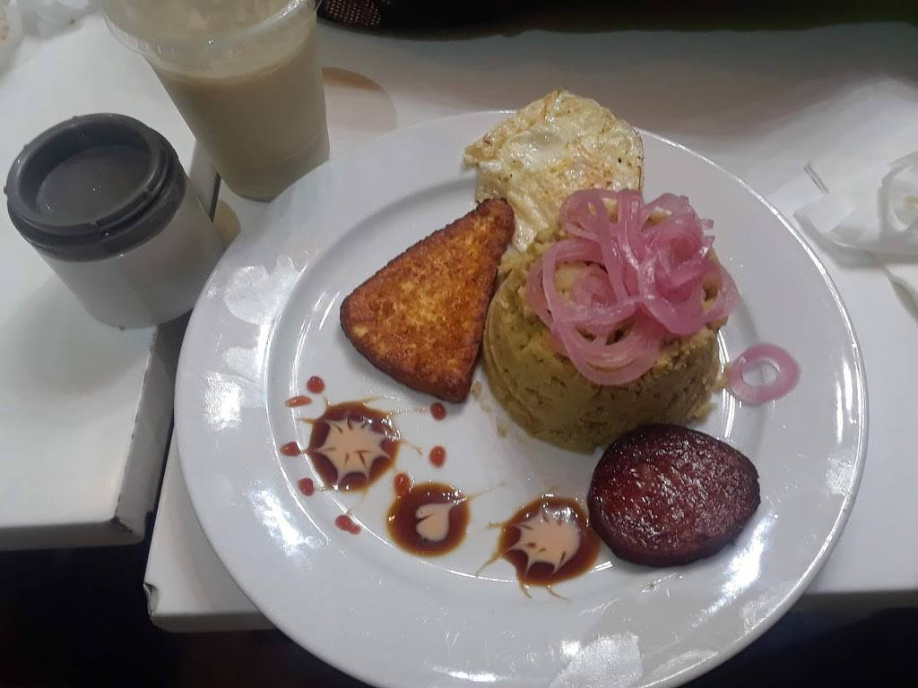 Mr Mangus Kitchen Dominican Cravings | restaurant | 1506 St Nicholas Ave, New York, NY 10033, USA | 6465901459 OR +1 646-590-1459