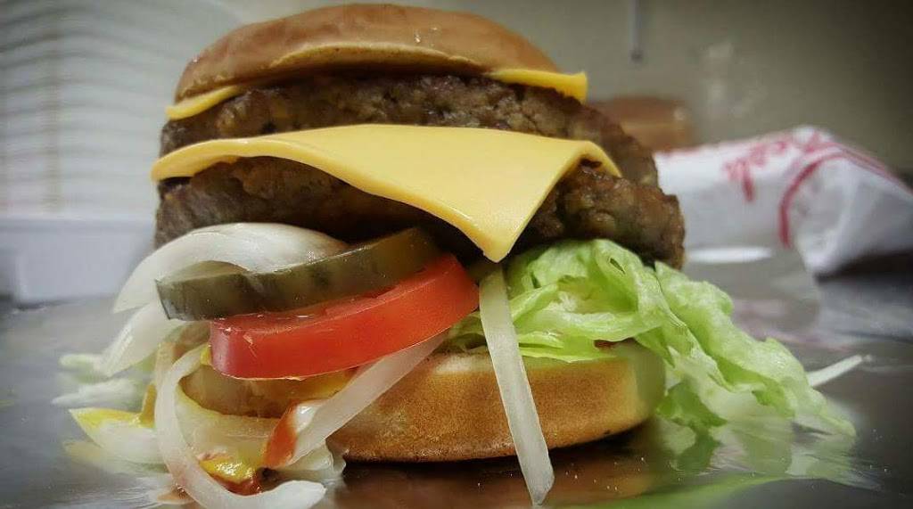 royal fish and chicken | meal takeaway | 1192 N Arlington Ave, Indianapolis, IN 46219, USA | 3176028350 OR +1 317-602-8350