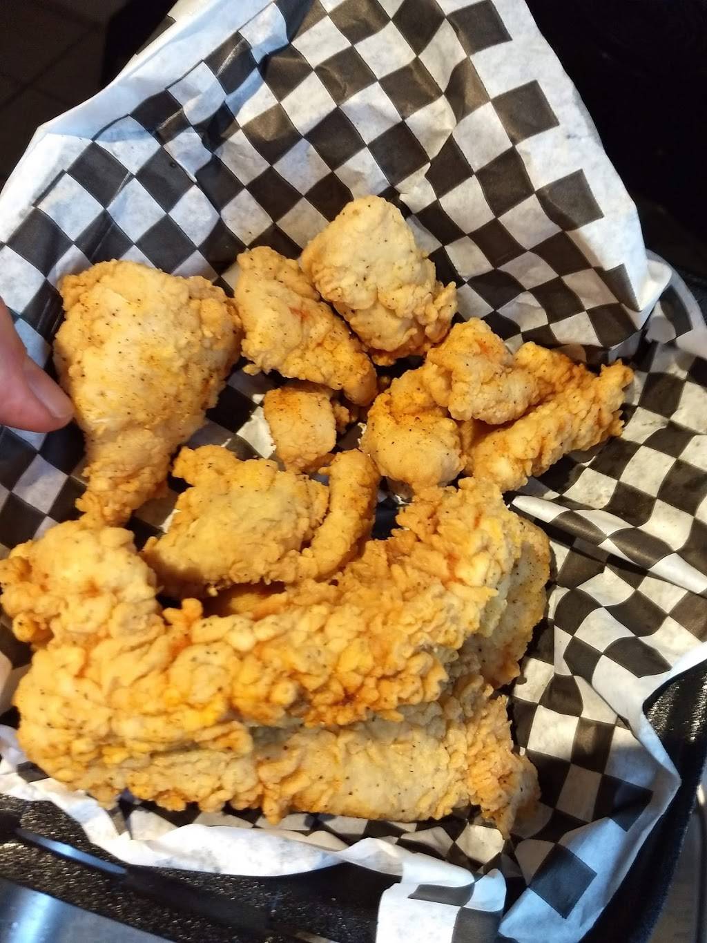 Chunkys Grill & Fry Co. | restaurant | 1445 SE Hawthorne Rd, Gainesville, FL 32641, USA | 3523383663 OR +1 352-338-3663