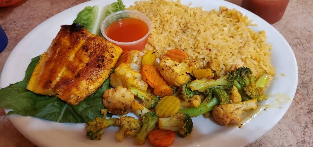 Maricelas Mexican Grill | restaurant | 100 Commerce St, Sandersville, GA 31082, USA | 4785539304 OR +1 478-553-9304