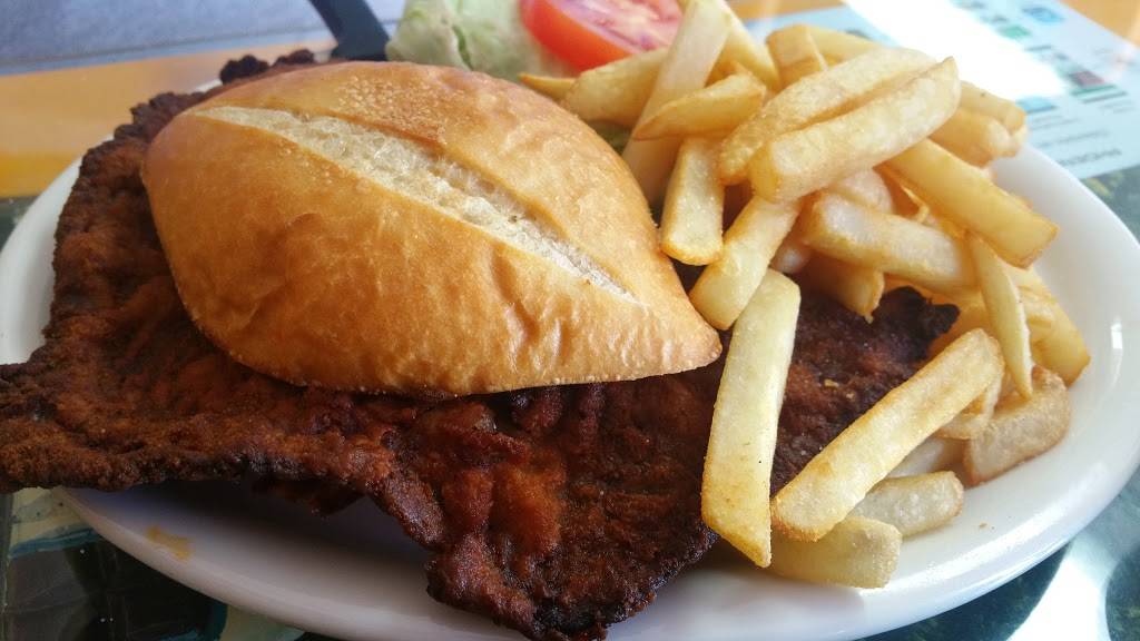 Pitic Restaurant and Lounge | restaurant | 1580 E Pima St, Phoenix, AZ 85034, USA | 6022580524 OR +1 602-258-0524