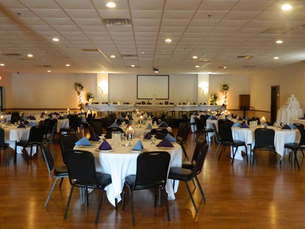 Headliners Bar & Grill | restaurant | 2788 Towne Ct, Neenah, WI 54956, USA | 9208860474 OR +1 920-886-0474