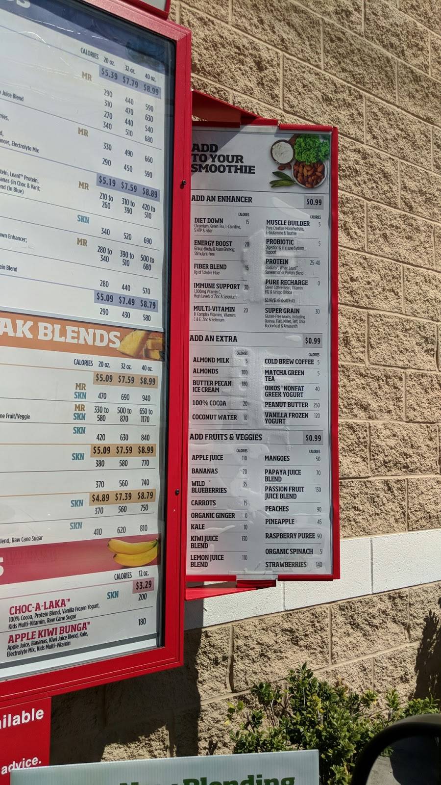 Smoothie King | restaurant | 2400 Lakeside Dr, Lynchburg, VA 24502, USA | 4348320777 OR +1 434-832-0777