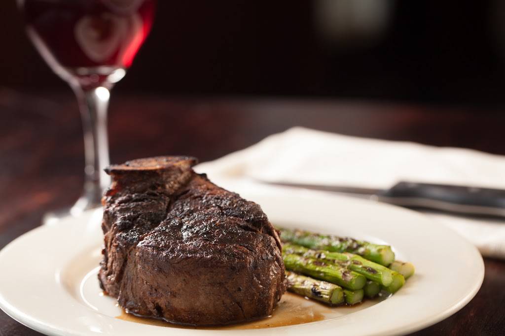 Wildfire | restaurant | 232 Oakbrook Center, Oak Brook, IL 60523, USA | 6305869000 OR +1 630-586-9000