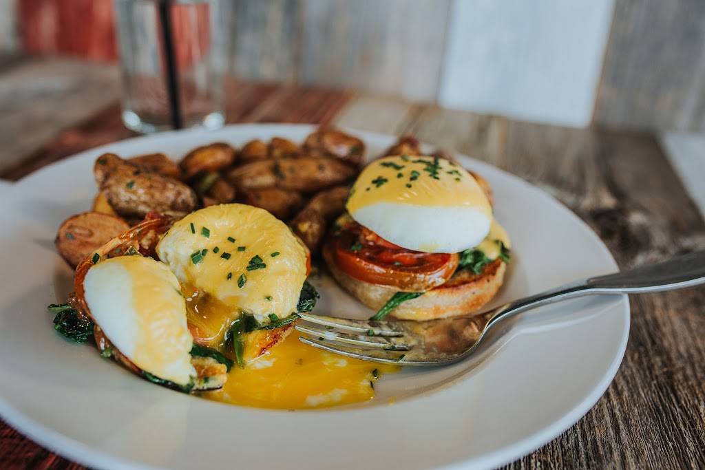 Firefly Grill | restaurant | 1810 Avenue of Mid-America, Effingham, IL 62401, USA | 2173422002 OR +1 217-342-2002