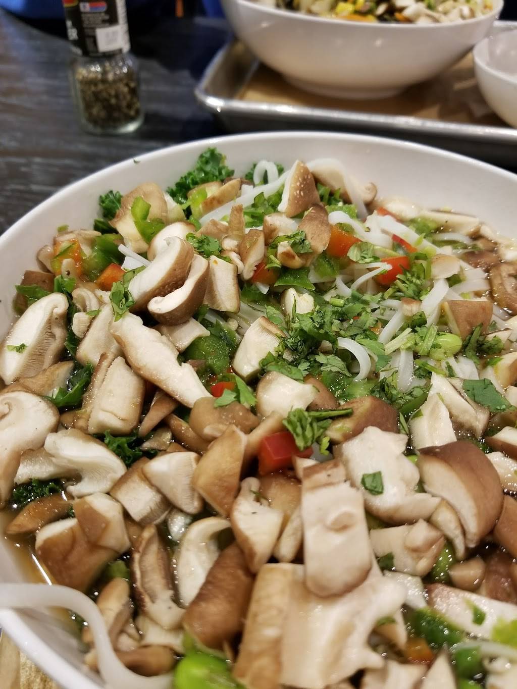 CoreLife Eatery | restaurant | 6785 Houston Rd, Florence, KY 41042, USA | 8596945010 OR +1 859-694-5010