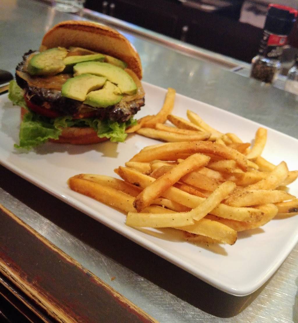 TGI Fridays | restaurant | 30115 Detroit Rd, Westlake, OH 44145, USA | 4408998443 OR +1 440-899-8443