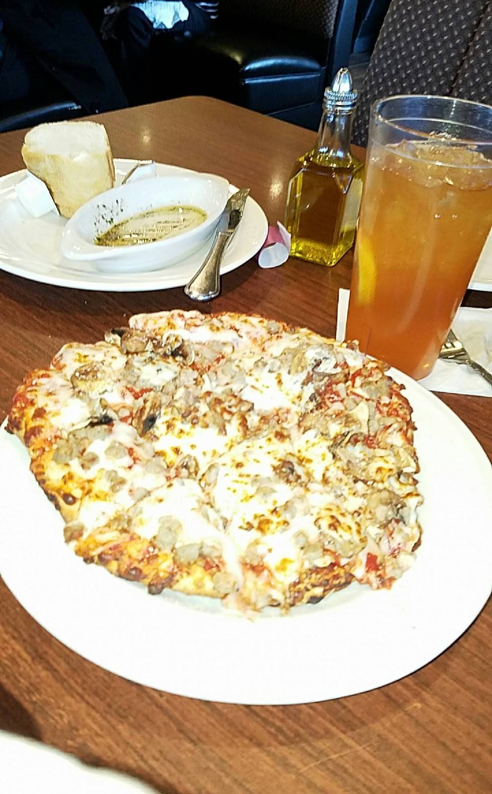 The Italian Grille | restaurant | 227 N S Duesenberg Dr, Auburn, IN 46706, USA | 2609259400 OR +1 260-925-9400