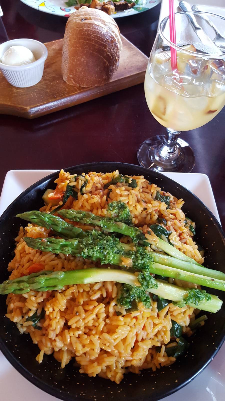 Saffron | restaurant | 3441, 16150 Cross Bay Blvd, Howard Beach, NY 11414, USA | 3473924152 OR +1 347-392-4152