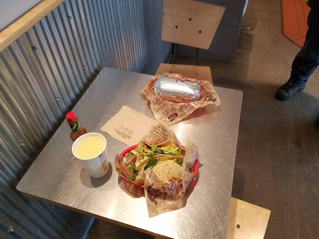 Chipotle Mexican Grill | restaurant | 229 Cedar Ave S, Minneapolis, MN 55454, USA | 6126597830 OR +1 612-659-7830