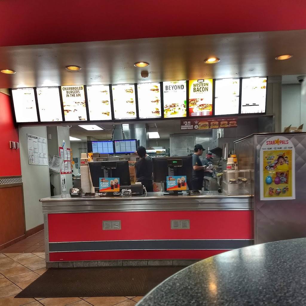 Carls Jr. | restaurant | 201 E Bison Hwy, Hudson, CO 80642, USA | 3035364080 OR +1 303-536-4080