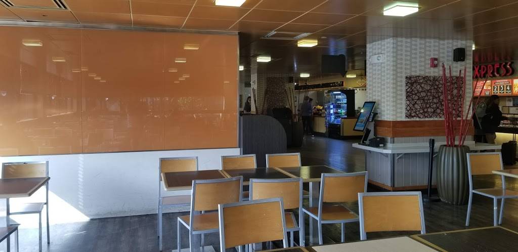 California Pizza Kitchen | restaurant | 300 Rodgers Blvd, Honolulu, HI 96819, USA | 8088362566 OR +1 808-836-2566