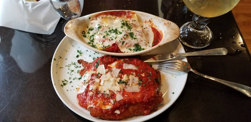 Giardinos Abington | restaurant | 497 Bedford St, Abington, MA 02351, USA | 7818783888 OR +1 781-878-3888