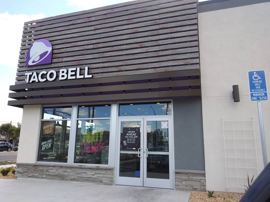 Taco Bell | meal takeaway | 3270 W Lincoln Ave, Anaheim, CA 92801, USA | 7148554600 OR +1 714-855-4600