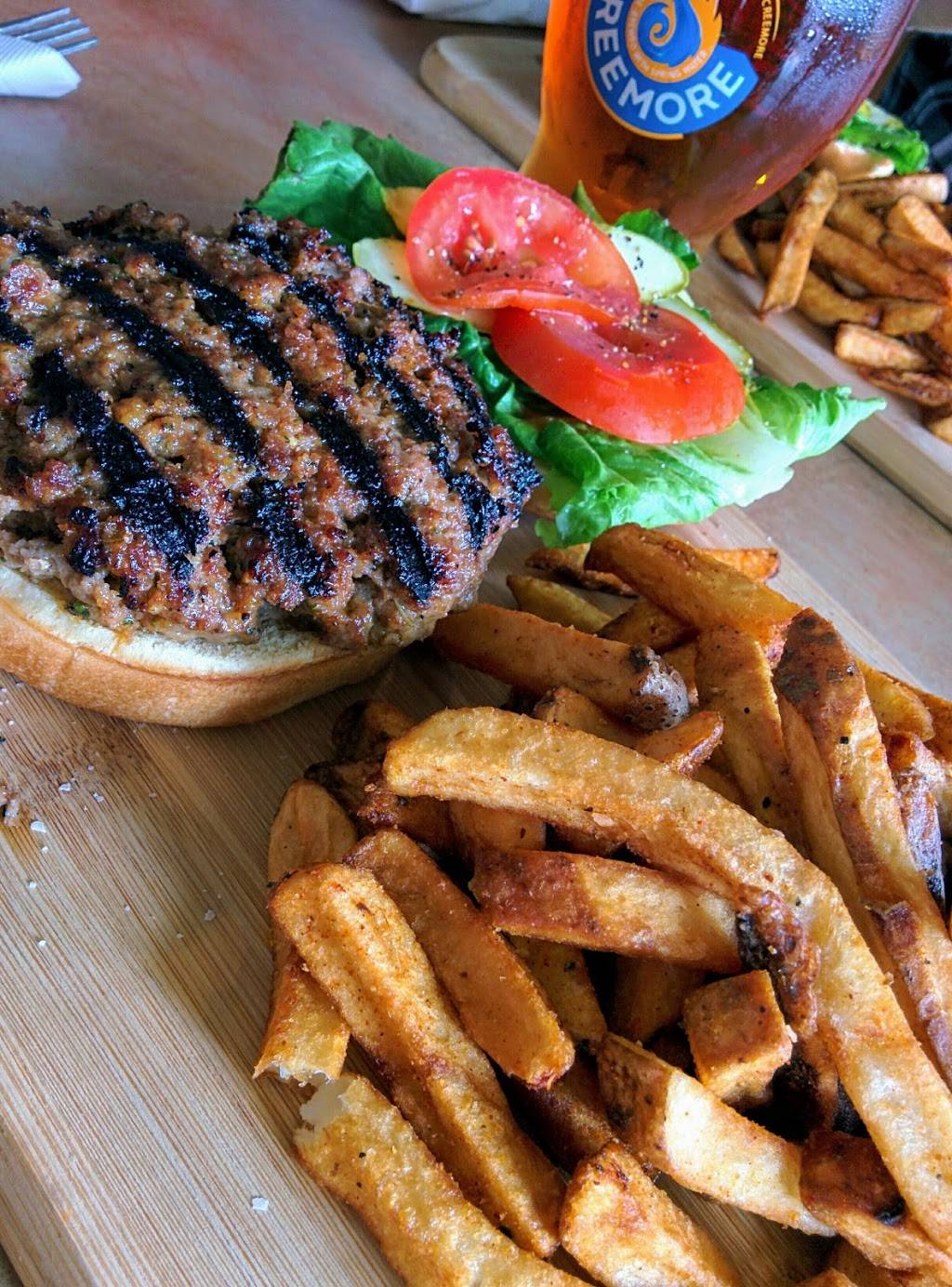 Waters Edge Restaurant & Tippy Canoe Patio | restaurant | 3807 Macklem St, Niagara Falls, ON L2G 6C8, Canada | 9052953939 OR +1 905-295-3939