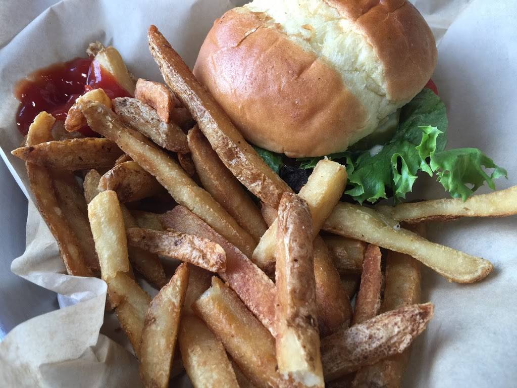 Zesto Burgers & Ice Cream | restaurant | 2600 New Walkertown Rd, Winston-Salem, NC 27101, USA | 3367935548 OR +1 336-793-5548