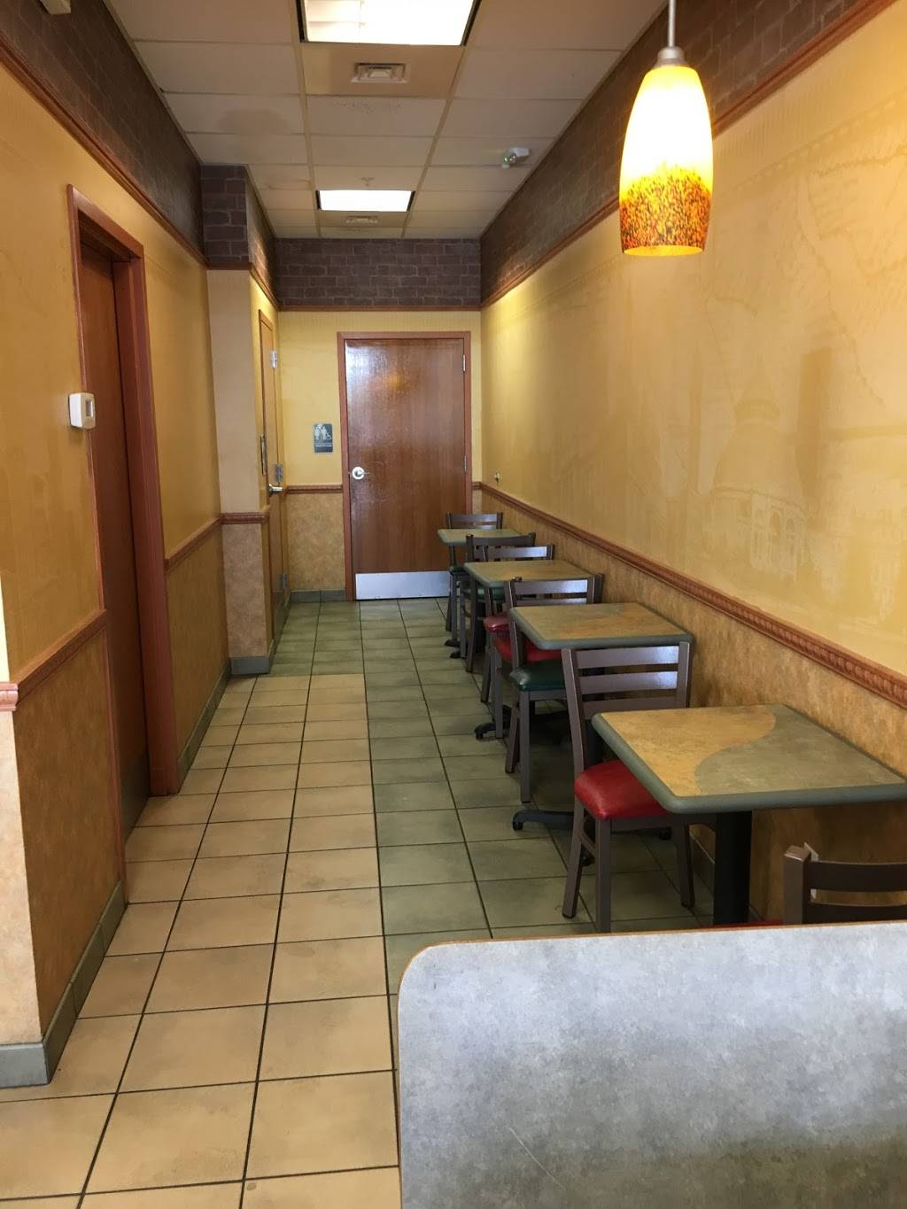 Subway | meal takeaway | 5270 E Arapahoe Rd Suite G-5, Centennial, CO 80122, USA | 3032211443 OR +1 303-221-1443