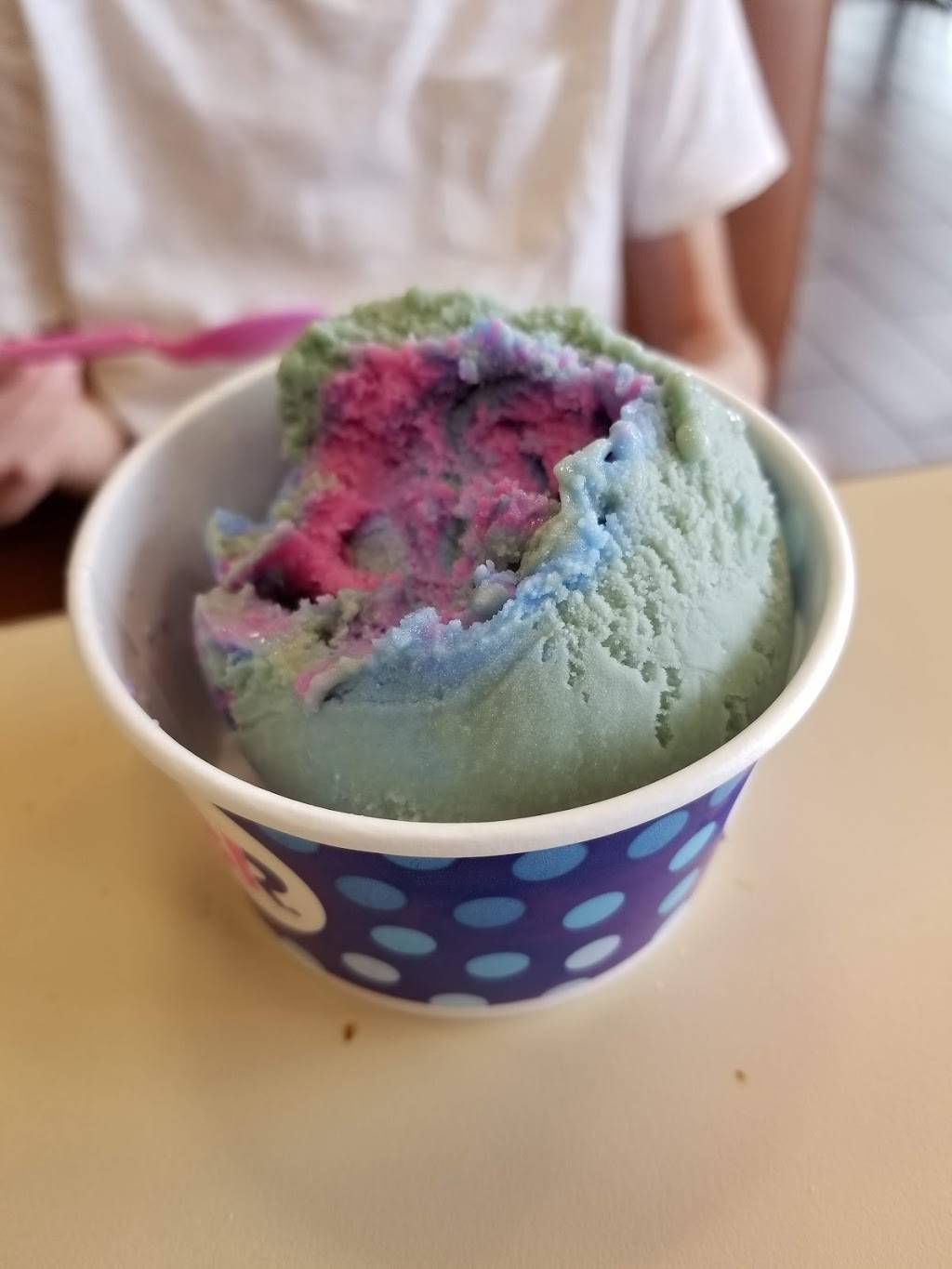 Dunkin Donuts | cafe | 4445 Golf Rd, Skokie, IL 60076, USA | 8476757800 OR +1 847-675-7800