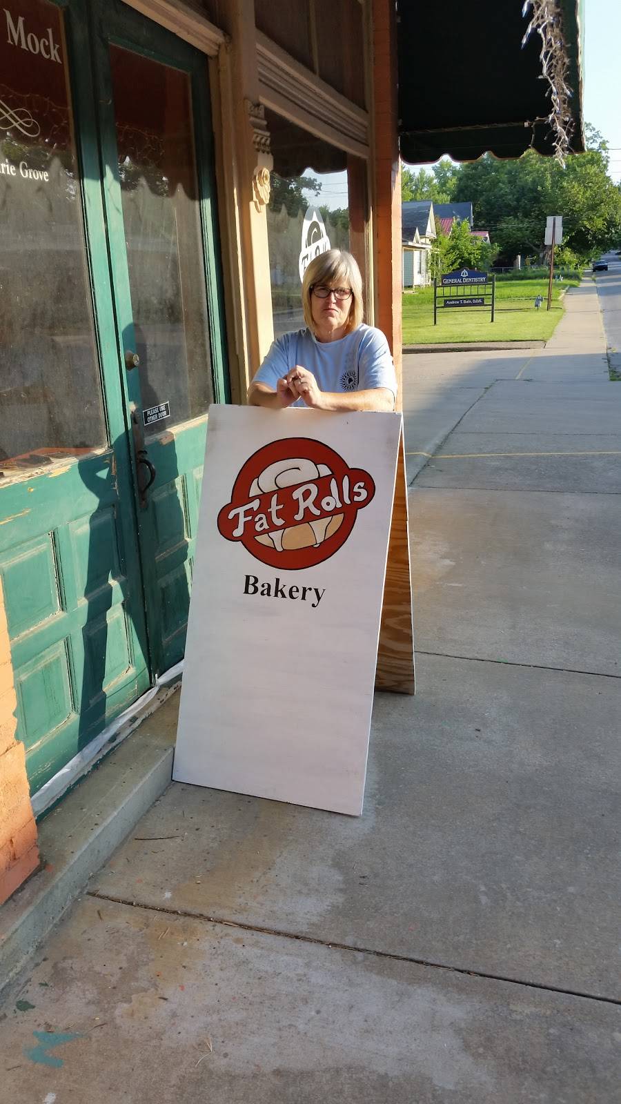 Fat Rolls LLC | bakery | 116 N Mock St, Prairie Grove, AR 72753, USA | 4798460846 OR +1 479-846-0846