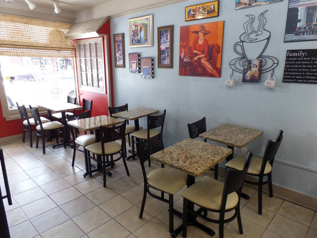 Village Coffee Pot of Mount Dora | bakery | 425 N Donnelly St, Mt Dora, FL 32757, USA | 3523833334 OR +1 352-383-3334