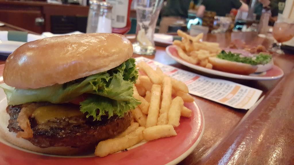 Adirondack Pub & Brewery | restaurant | 33 Canada St, Lake George, NY 12845, USA | 5186680002 OR +1 518-668-0002