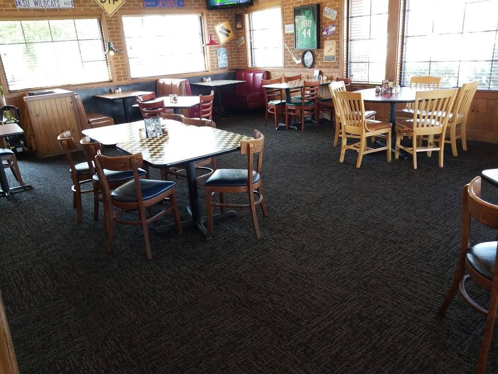 Pizza Hut | meal delivery | 333 E 47th St S, Wichita, KS 67216, USA | 3165541100 OR +1 316-554-1100