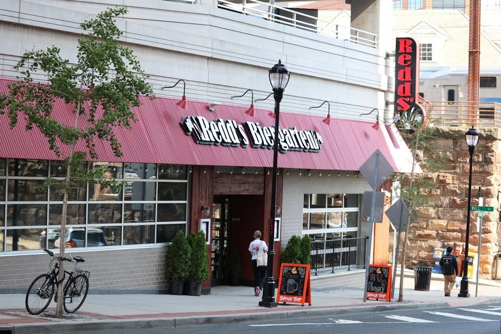 Redds Biergarten | restaurant | 5 Easton Ave, New Brunswick, NJ 08901, USA | 7322466800 OR +1 732-246-6800