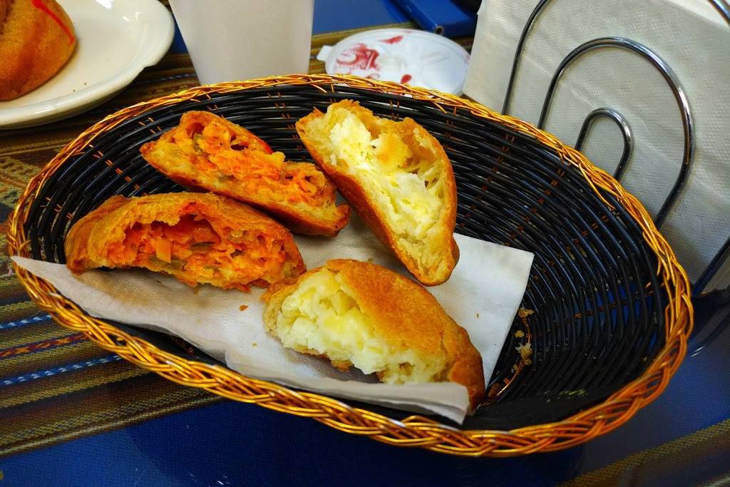 La Cochabambinita Restaurant | restaurant | 6653 Little River Turnpike, Annandale, VA 22003, USA | 7036422200 OR +1 703-642-2200