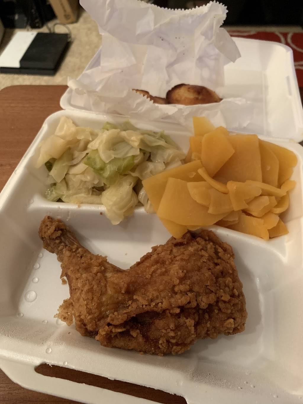 Kennys Cafe | restaurant | 407 N Central Ave, Hapeville, GA 30354, USA | 4047623030 OR +1 404-762-3030