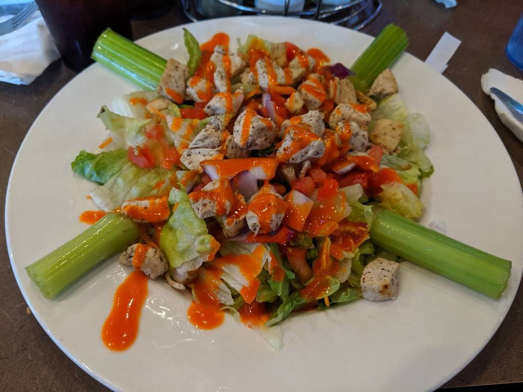 Jerseys Pub & Grub | restaurant | 5761 C St SW, Cedar Rapids, IA 52404, USA | 3198482210 OR +1 319-848-2210