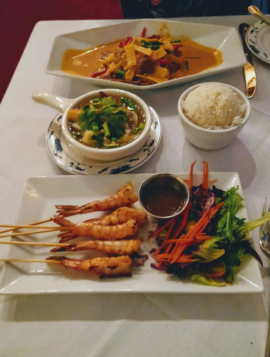 Thai Thai II | restaurant | 509 Main St, Bethlehem, PA 18018, USA | 6108681919 OR +1 610-868-1919