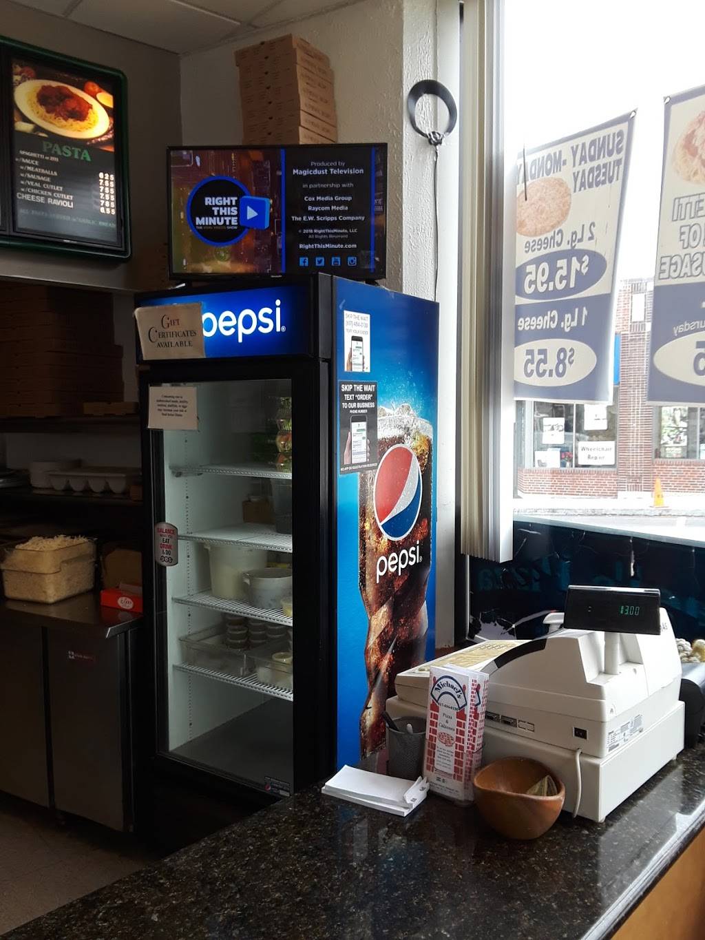 Michaels Pizza | restaurant | 2-4 Grove St, Belmont, MA 02478, USA | 6174840130 OR +1 617-484-0130