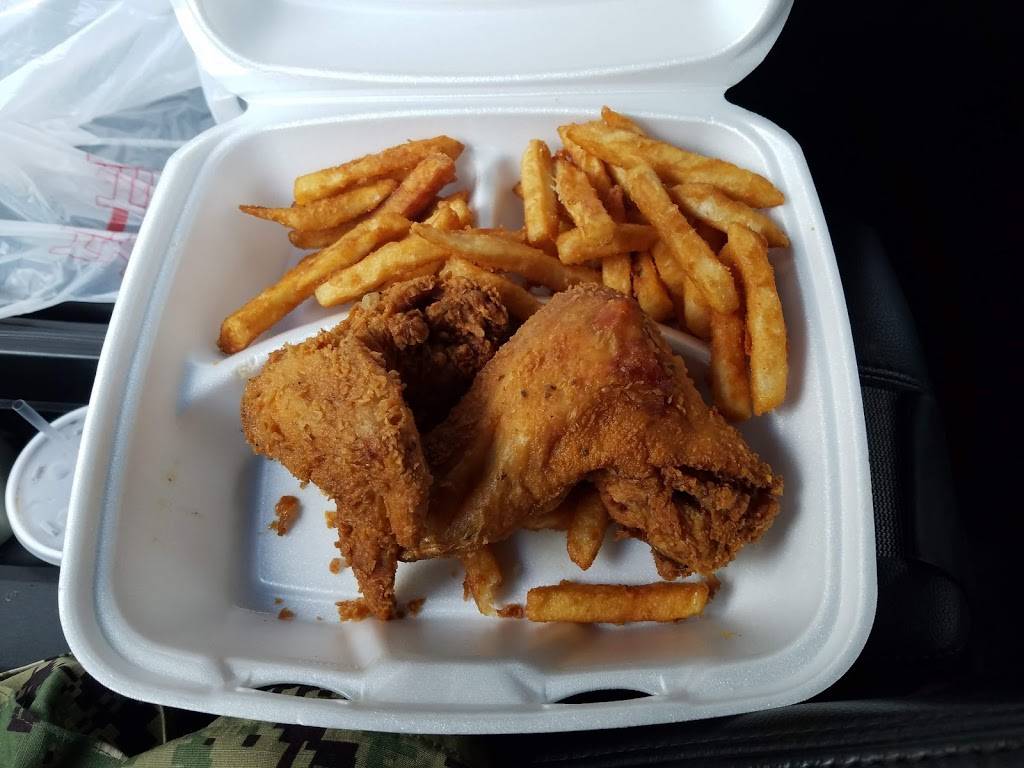 District | restaurant | 448 Green St, Portsmouth, VA 23704, USA | 7573370337 OR +1 757-337-0337