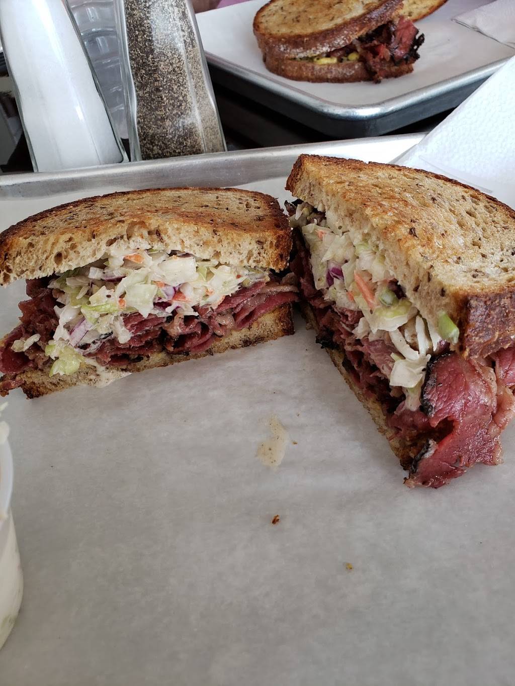 Irvings Pastrami | restaurant | #2a, 8285 Jericho Turnpike, Woodbury, NY 11797, USA | 5163406017 OR +1 516-340-6017