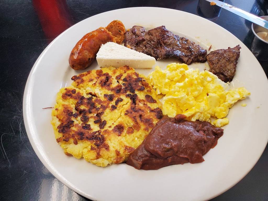 Sabores Latinos Restaurant and Catering | restaurant | 2515 NE 3rd St, Ocala, FL 34470, USA | 3524219318 OR +1 352-421-9318