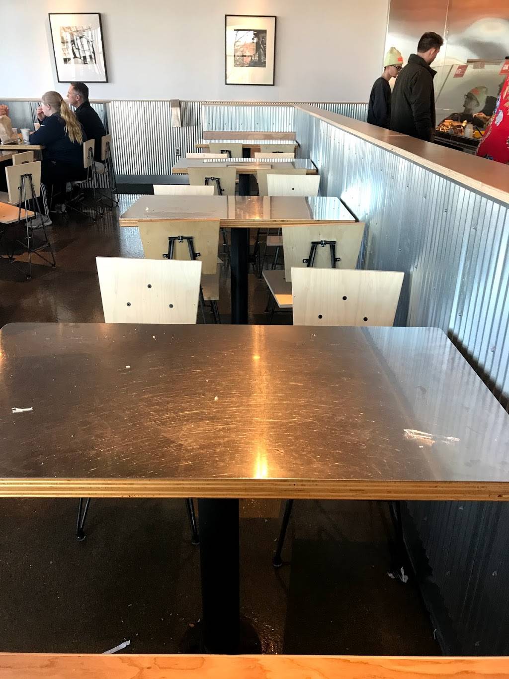 Chipotle Mexican Grill | restaurant | 305 N Veterans Pkwy Ste 101, Bloomington, IL 61704, USA | 3096617850 OR +1 309-661-7850