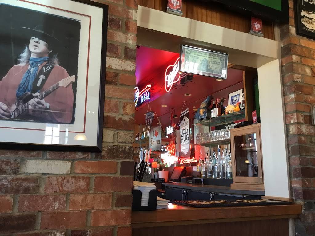 Red Hot & Blue - Irving, TX | restaurant | 5910 N MacArthur Blvd, Irving, TX 75039, USA | 9724020225 OR +1 972-402-0225