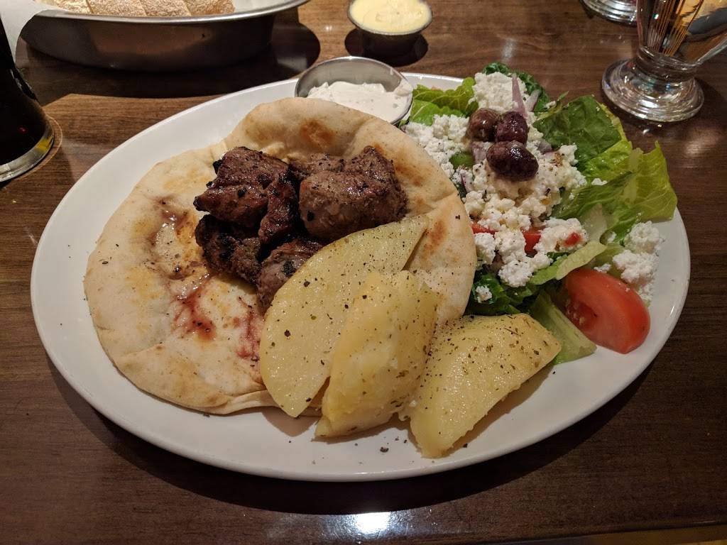 Karbouzi | restaurant | 2048 Avenue Rd, North York, ON M5M 4A6, Canada | 4164833846 OR +1 416-483-3846