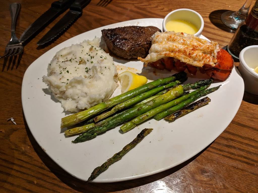 Outback Steakhouse | restaurant | 16547 Fishhawk Blvd, Lithia, FL 33547, USA | 8136899222 OR +1 813-689-9222