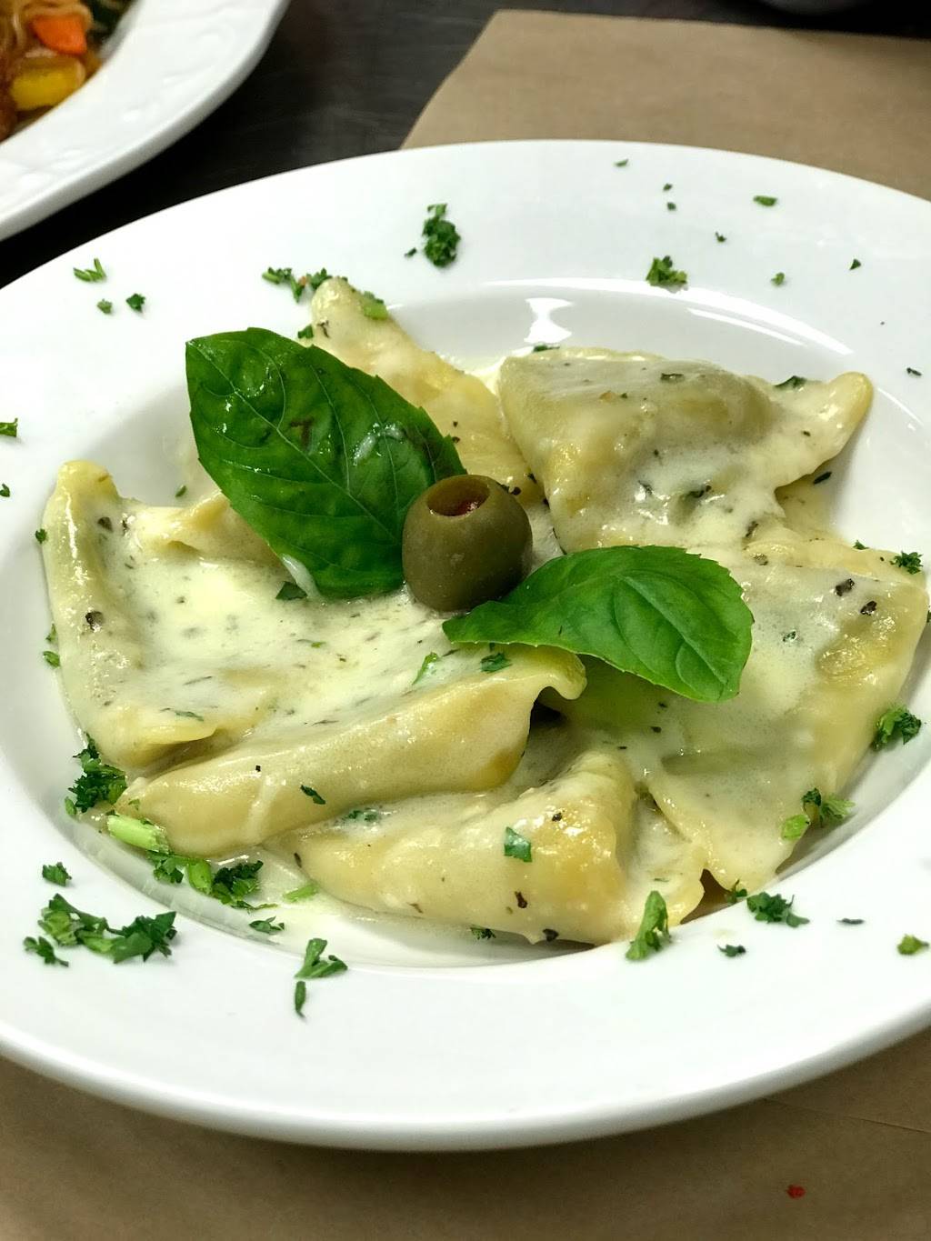 Rocky Point Restaurant & Bar | restaurant | 5310 E High St #100, Phoenix, AZ 85054, USA | 4805138673 OR +1 480-513-8673